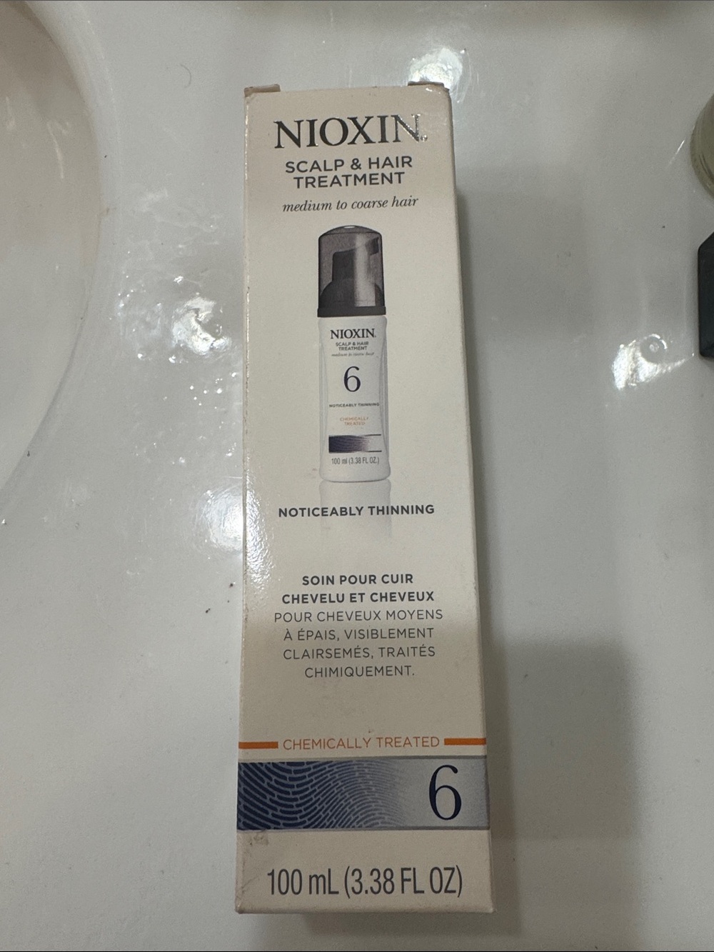 Nioxin Scalp & Hair Treatment 6 - Noticeably Thinning (100 mL) - White